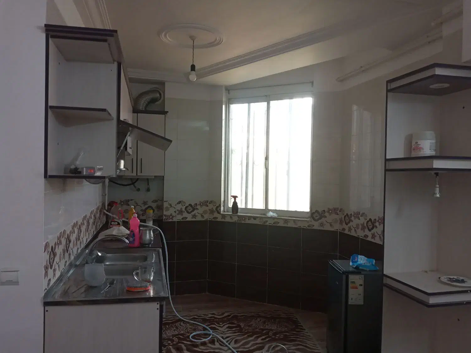 همکف دوخوابه برخیاباصلی ۱۸متری مستقل باپارکینگ|فروش آپارتمان|لنگرود, |دیوار