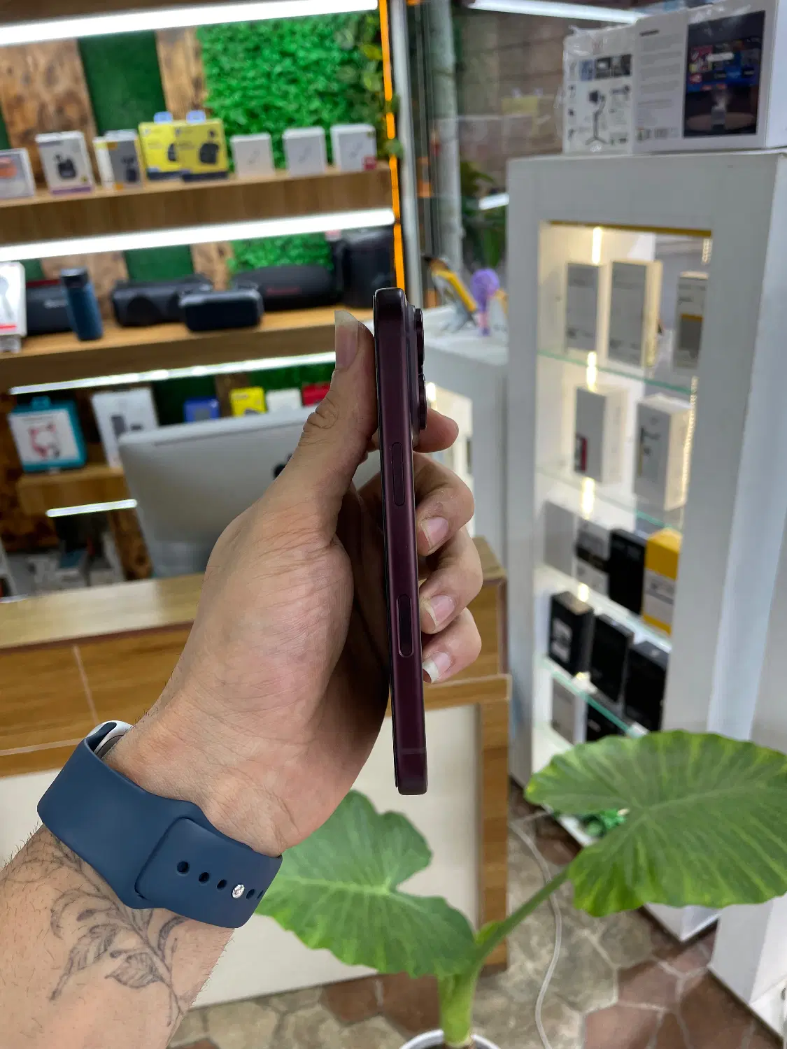 iPhone 18 pro Cherry|موبایل|رشت, سعدی (تختی)|دیوار