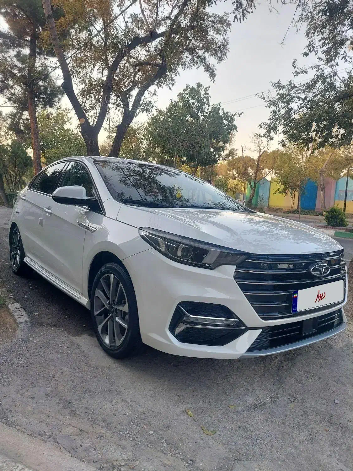 آریزو ۶ پرو|خودرو سواری و وانت|مشهد, کارمندان دوم|دیوار