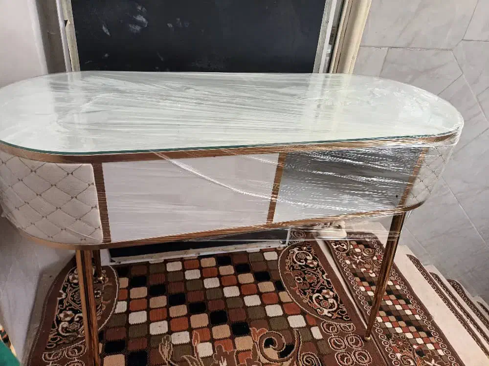 آرایشگاهی|آرایشگاه و سالن‌های زیبایی|رباط‌کریم, شترخوار|دیوار