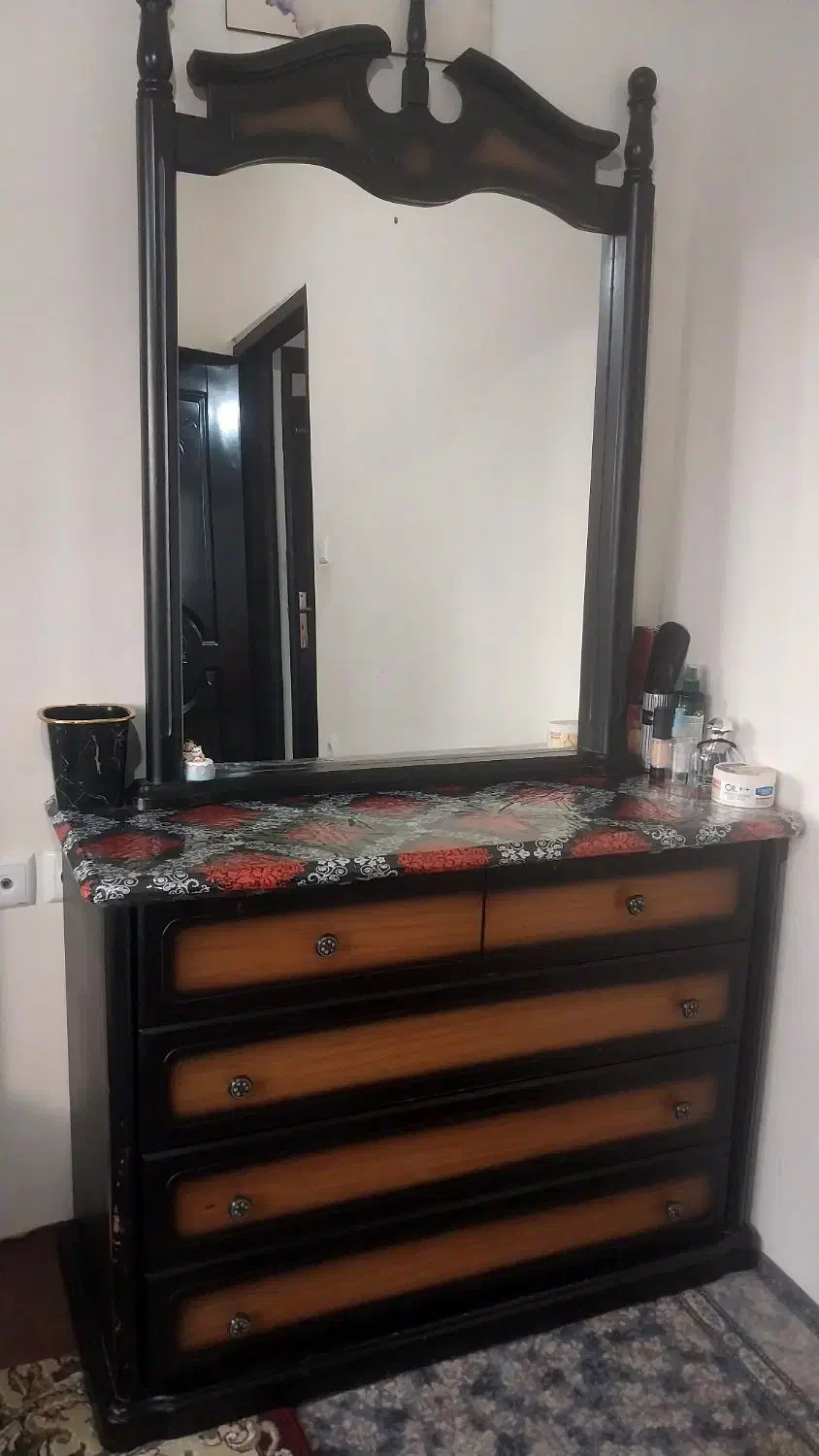 چهار پایه های داخل تخت|تخت و سرویس خواب|آستارا, |دیوار