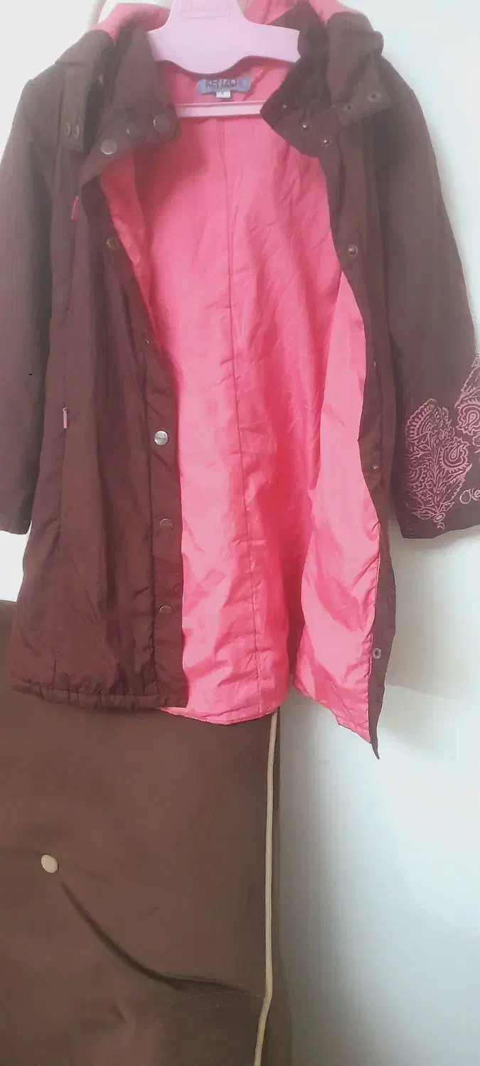 کاپشن بارانی دخترانه|کفش و لباس بچه|ری, جوانمرد قصاب|دیوار