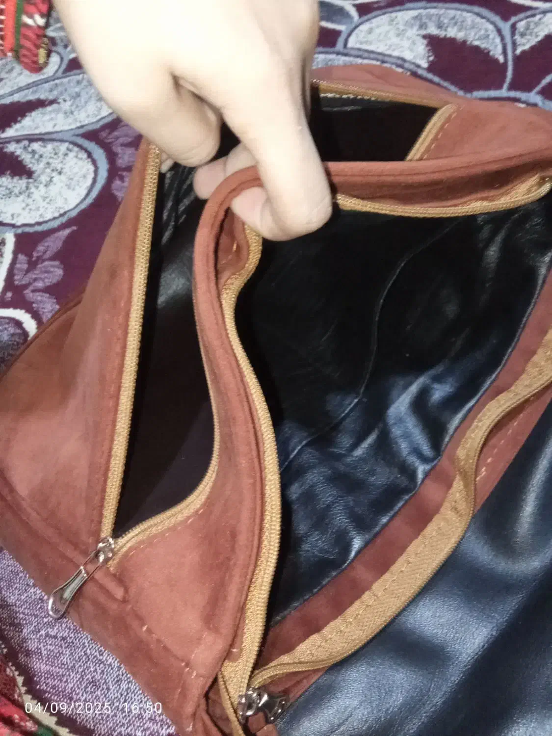 کیف مدرسه|کیف، کفش، کمربند|ایرانشهر, |دیوار