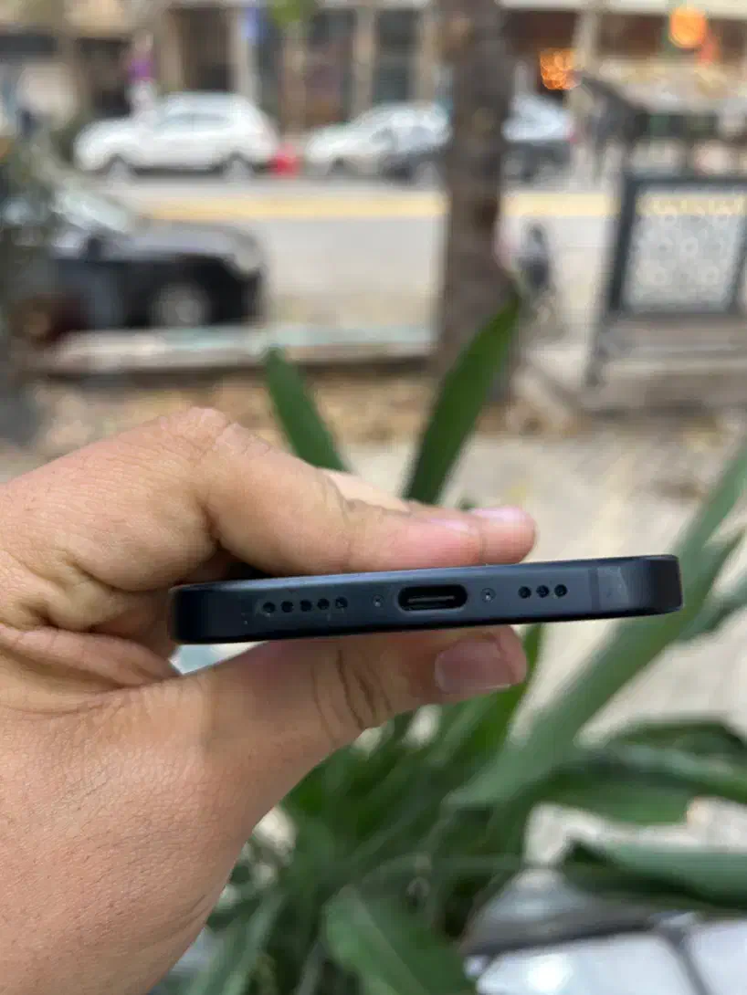 آیفون ۱۶ نرمال ۱۲۸ بدون ریجستر|موبایل|اصفهان, چرخاب|دیوار