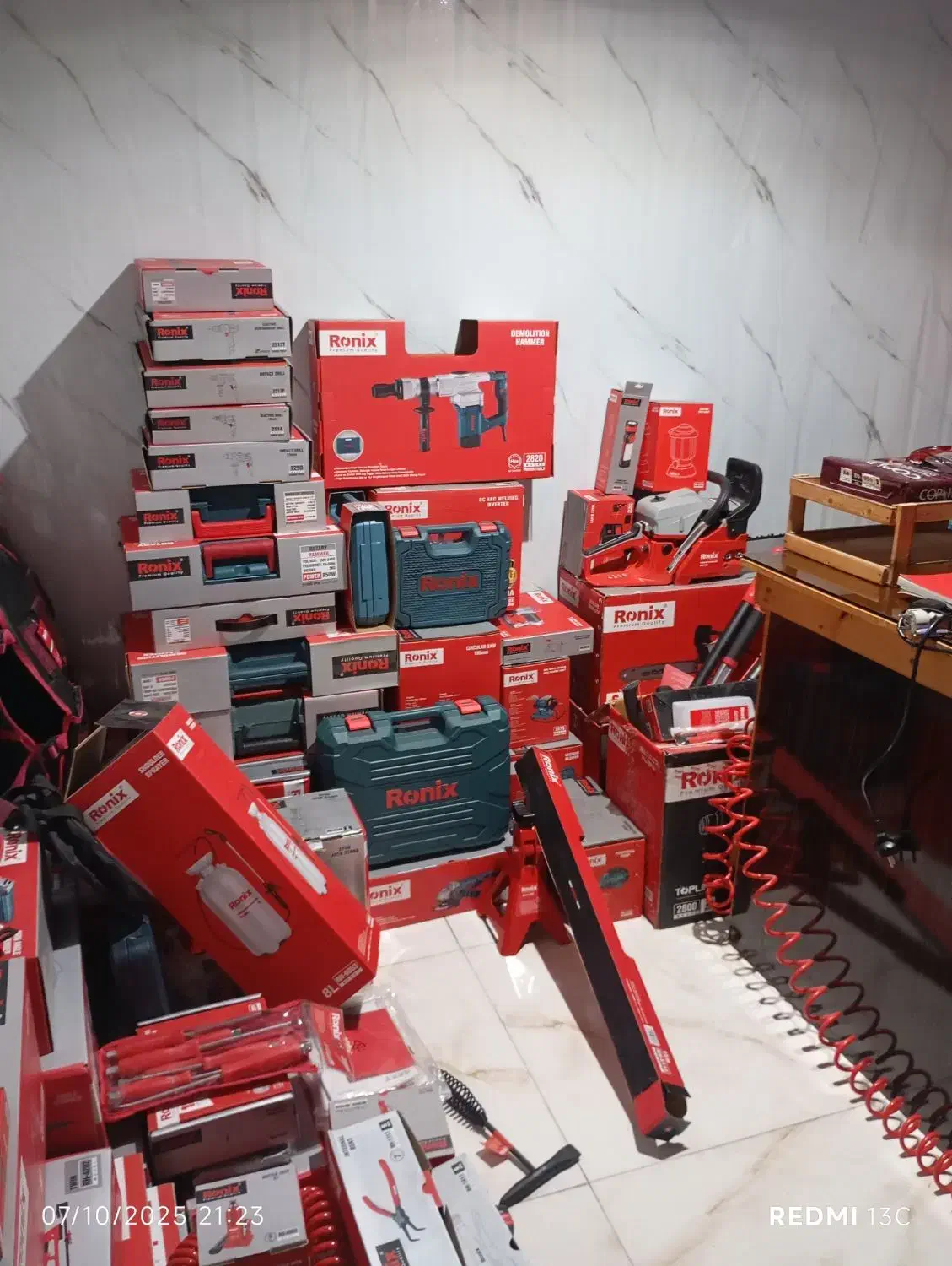 ۱۷درصد ازقیمت بروز کم میکنم میفروشم|ابزارآلات|آستارا, |دیوار