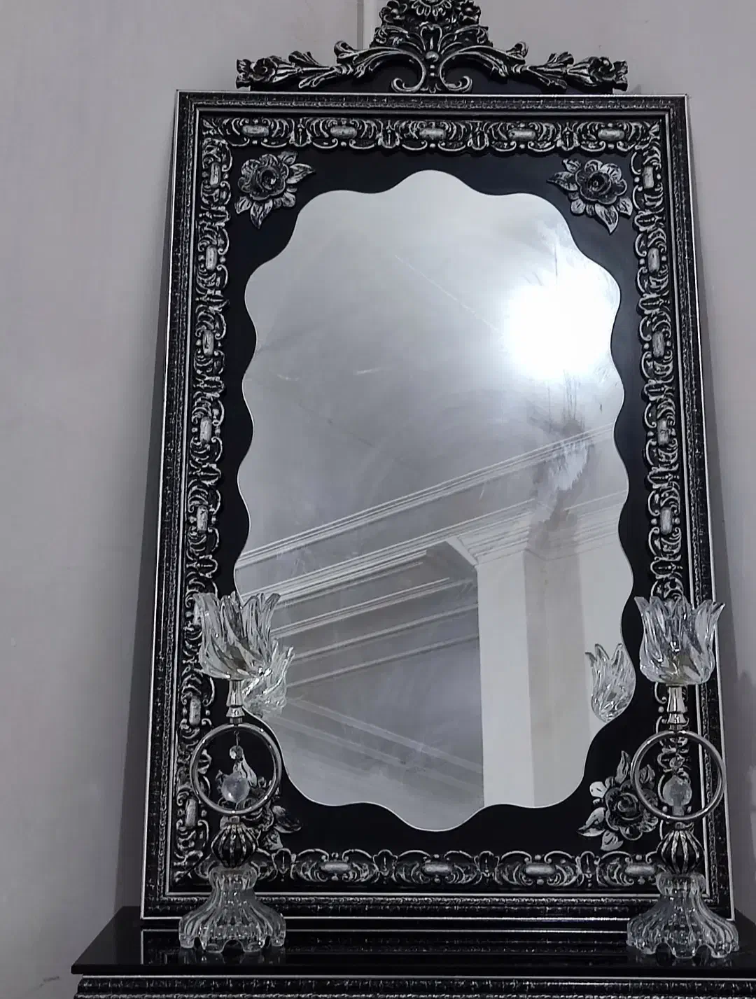 آینه و شمعدان در حد نو کاملا سالم|صنایع دستی و سایر لوازم تزئینی|زابل, |دیوار