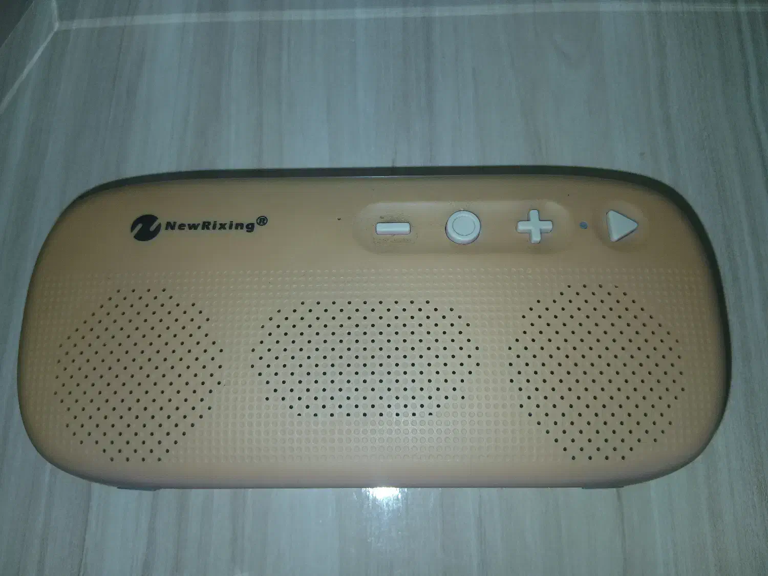 اسپیکربلوتوثی فلش خورت.رم خور فروش فوری|صوتی و تصویری|شاهین‌شهر, گزبرخوار|دیوار