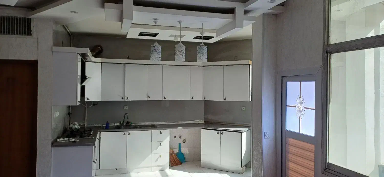 رهن منزل آپارتمانی در ب 2|اجارهٔ آپارتمان|فولادشهر, B2|دیوار