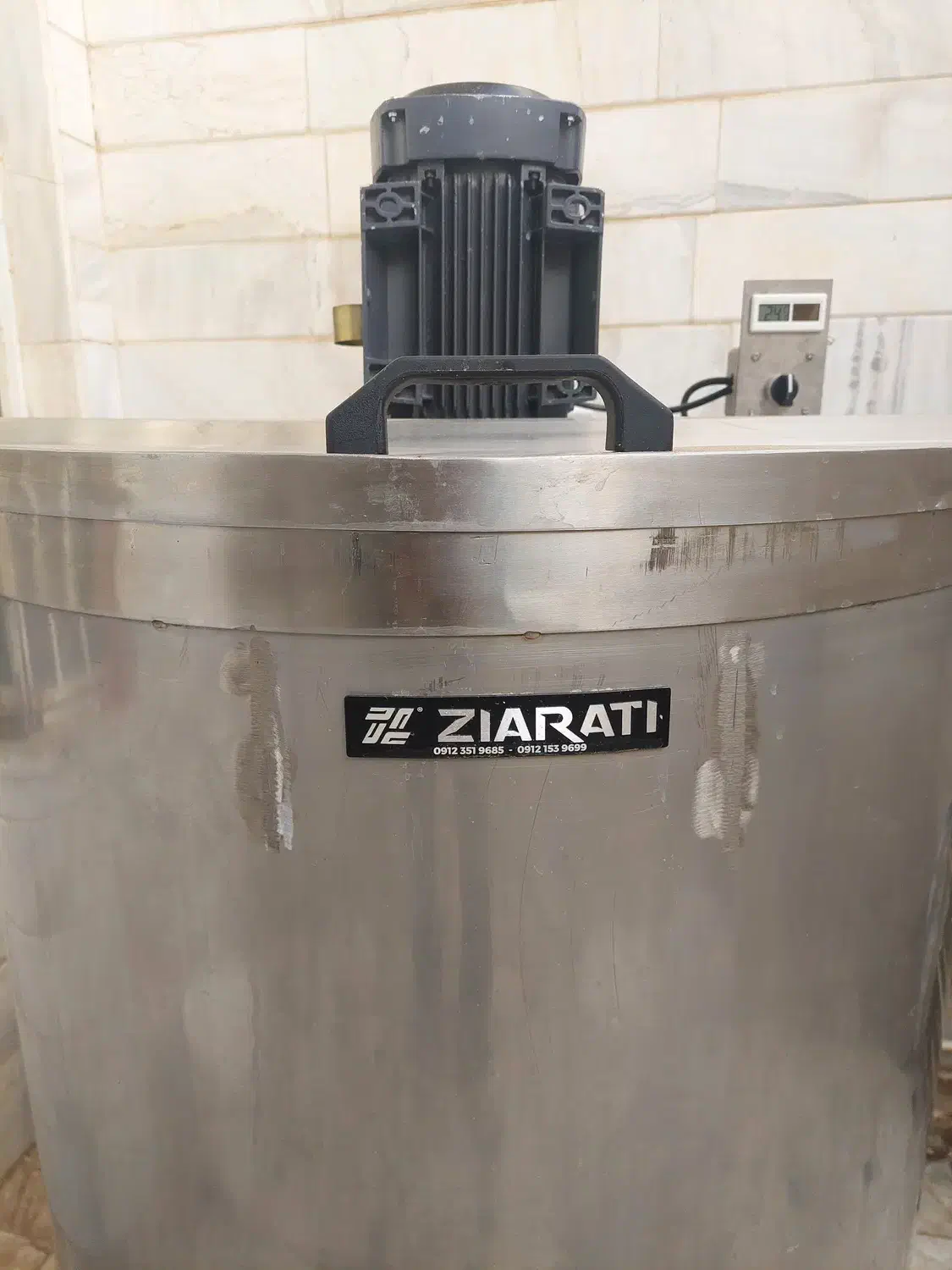 کره گیر|سایر لوازم برقی|قم, قلعه کامکار|دیوار