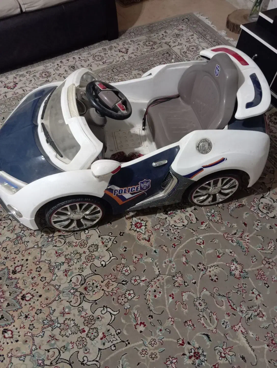 ماشین شارژی|اسباب‌بازی بچه|بروجرد, |دیوار