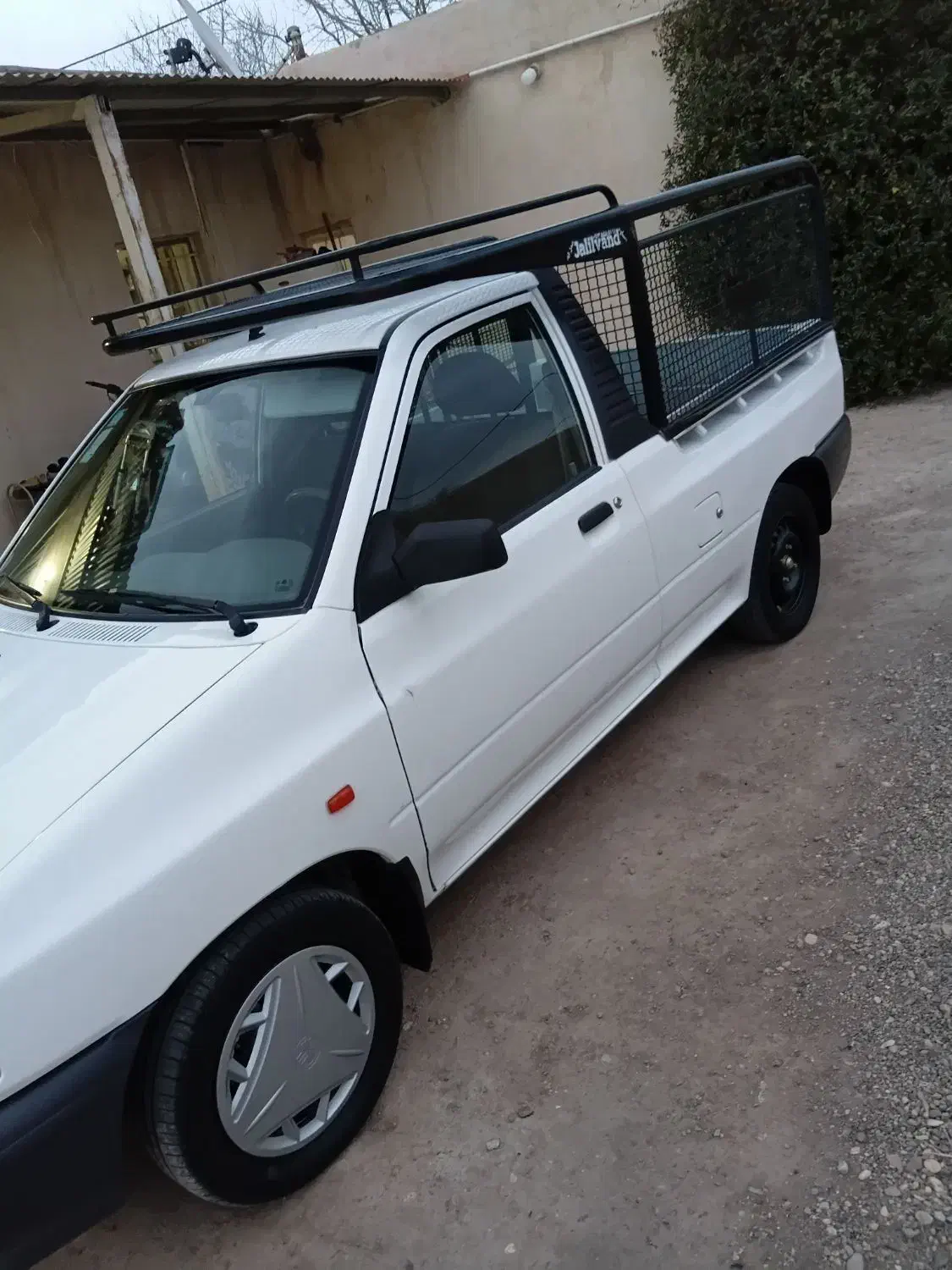 فروشی|خودرو سواری و وانت|زرندیه, |دیوار