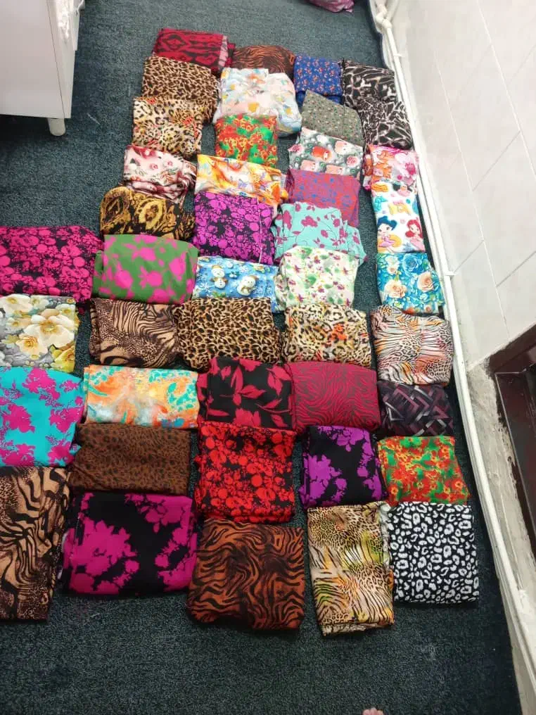 پارچه خارجی جنس خوب عالی|لباس|بوکان, |دیوار