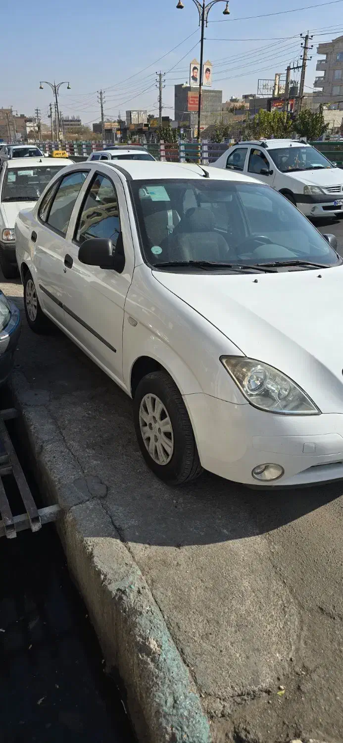 تیبا یک مدل ۹۸ استثنائی بیرنگ|خودرو سواری و وانت|چهاردانگه (تهران), |دیوار