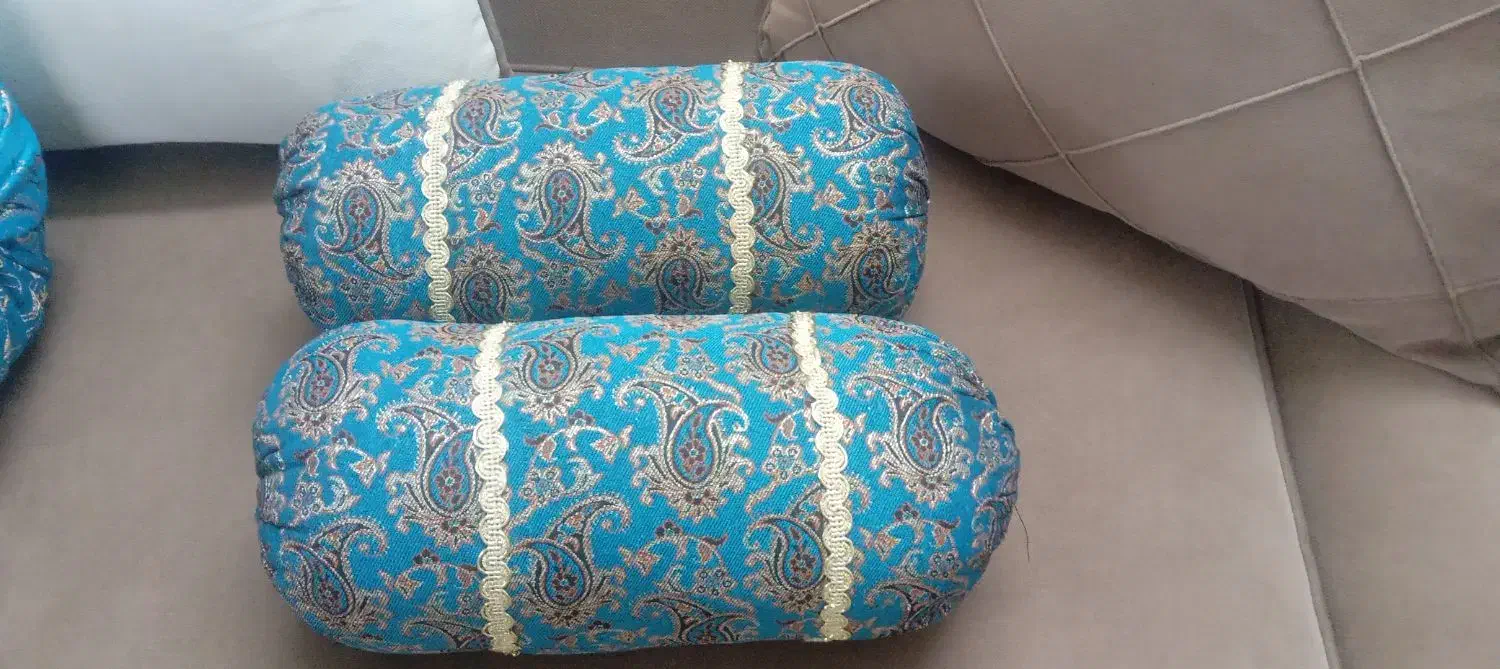 بالشت سنتی|رختخواب، بالش، پتو|مشهد, هفت تیر (حافظ)|دیوار