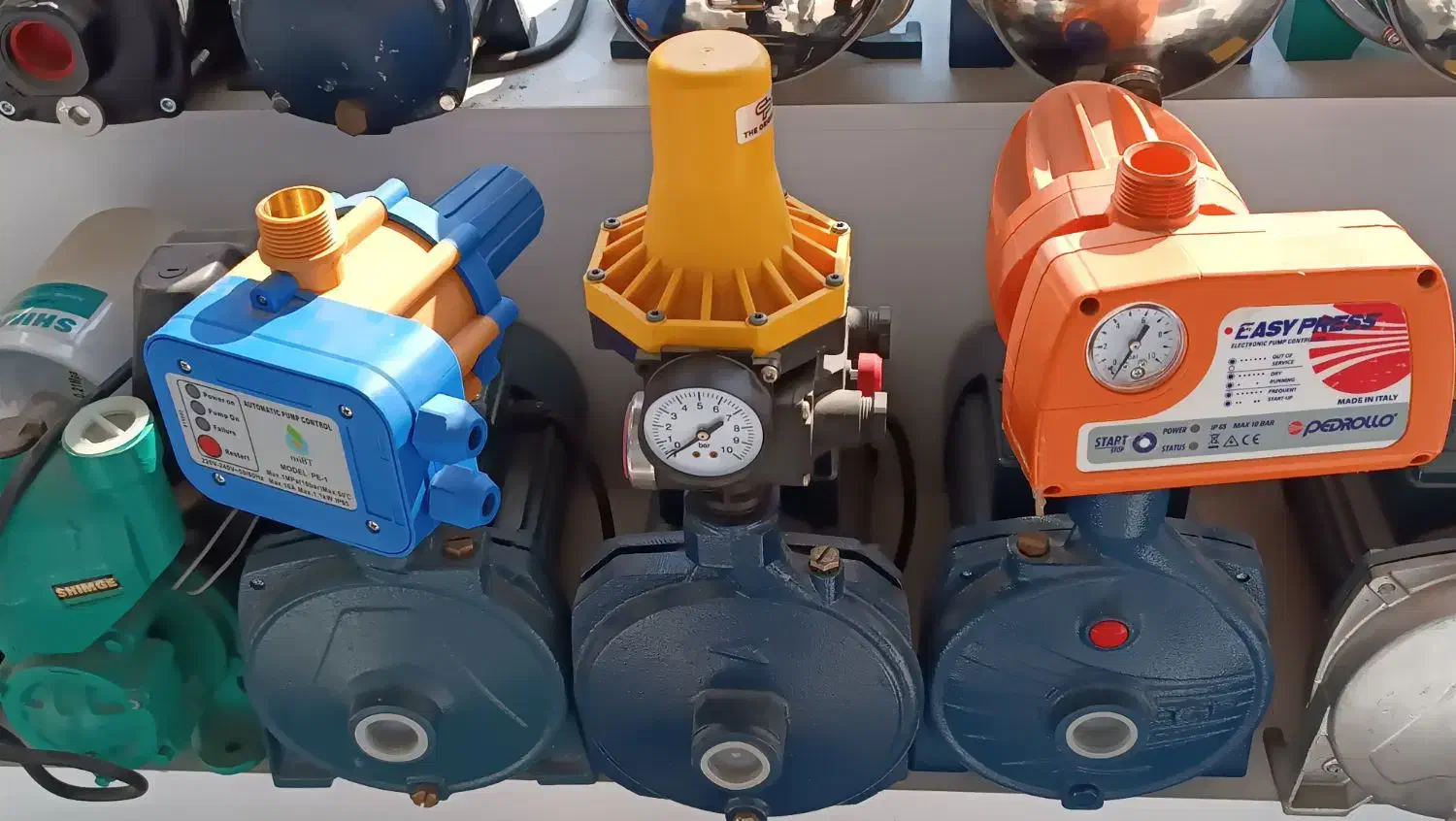 نصب پمپ آب تصفیه مخزن شیرآلات آبگرمکن اجاق گازهود|خدمات پیشه و مهارت|قشم, |دیوار