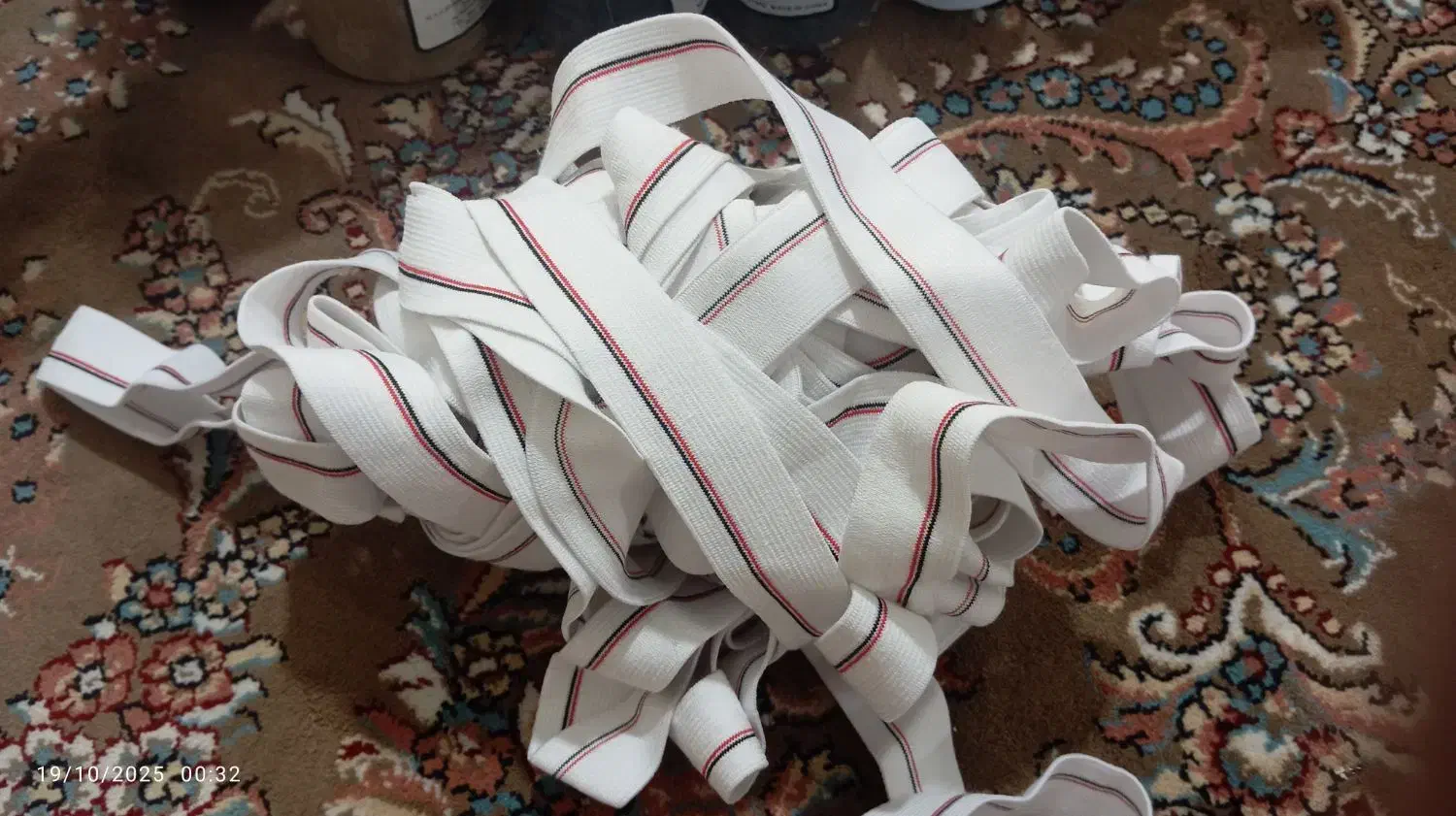 لوازم خیاطی قیمت توافقی|لوازم خیاطی و بافتنی|تایباد, |دیوار