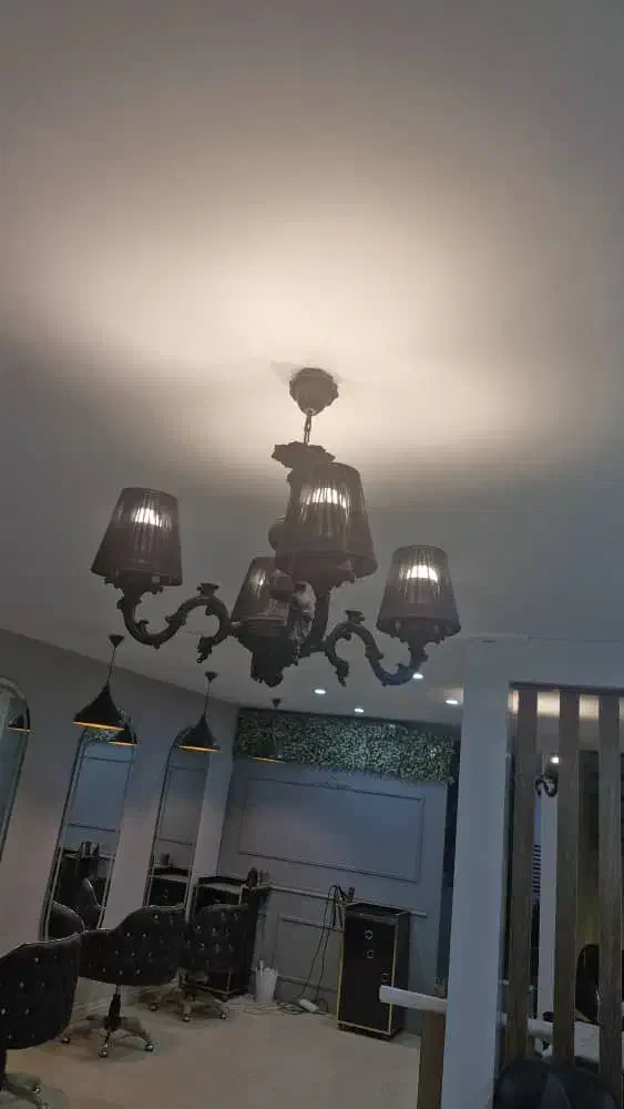 لوستر چهارشاخه کلاسیک|لوستر و چراغ آویز|مشهد, هفت تیر (حافظ)|دیوار