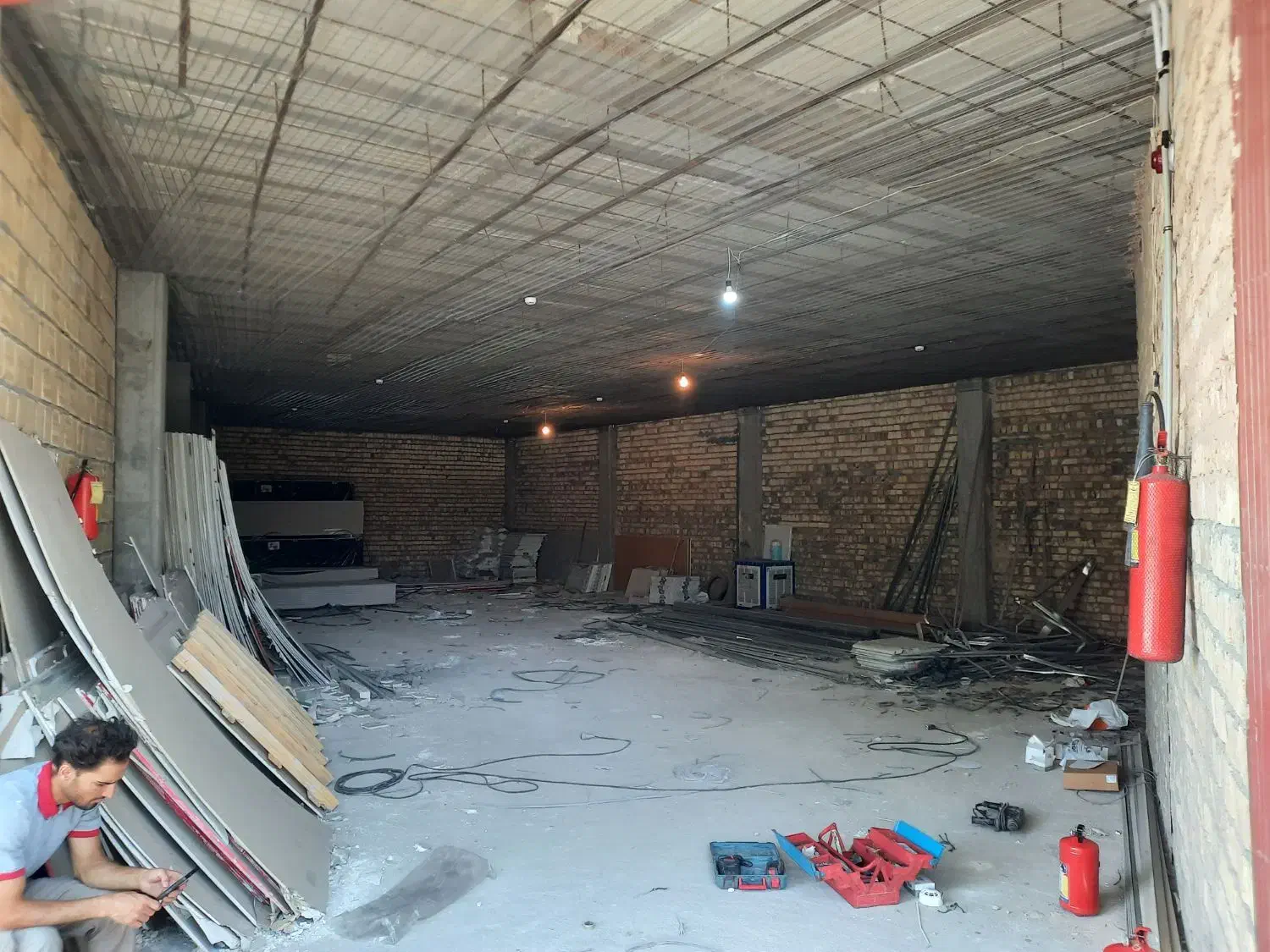 اجاره ملک تجاری|اجارهٔ مغازه و غرفه|قم, سید معصوم|دیوار