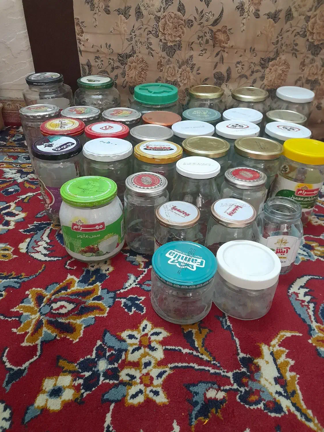 شیشه خالی|ظروف نگهدارنده، پلاستیکی، یک‌بارمصرف|نیشابور, میدون بار|دیوار