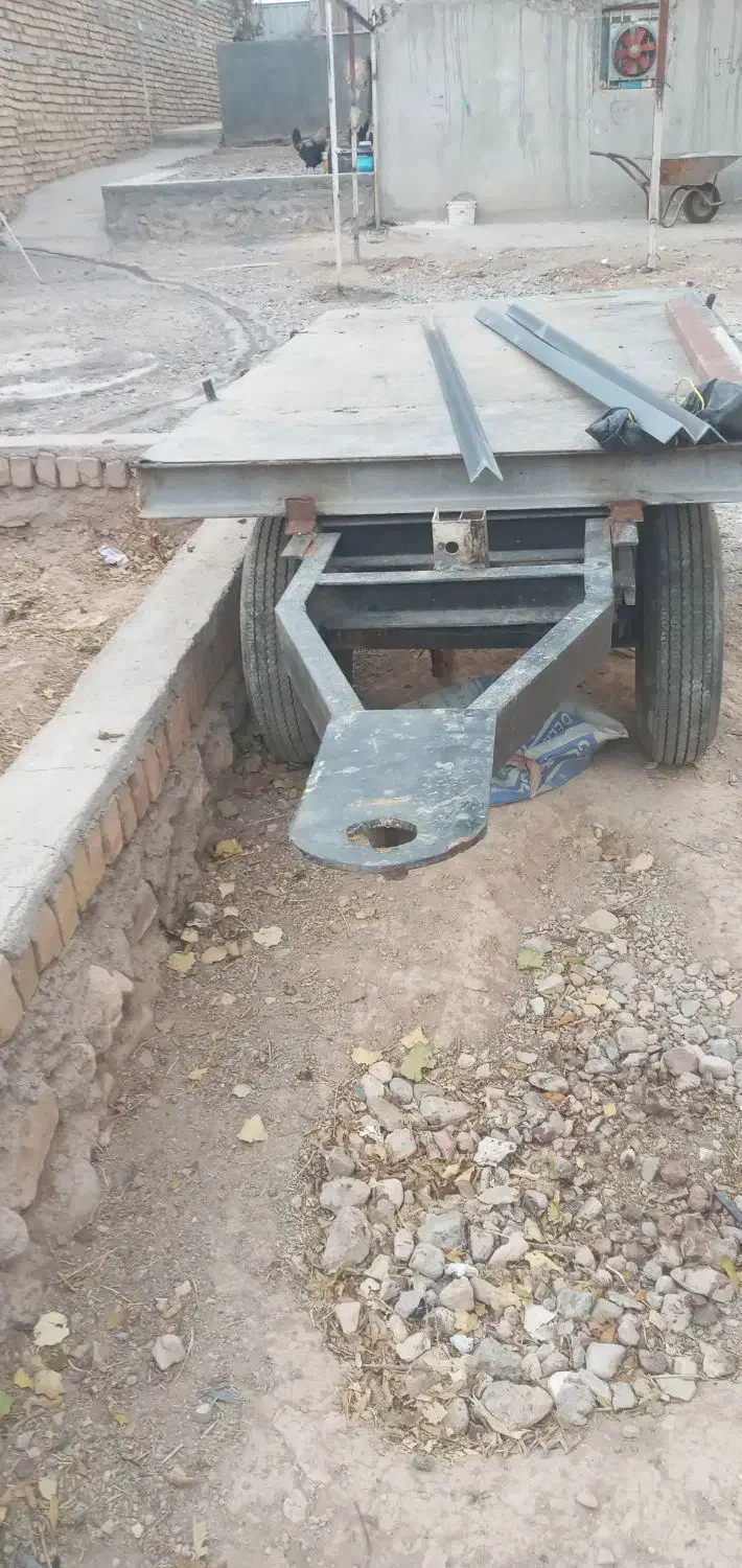 کفی تراکتوری  چهار  چرخ|خودرو سنگین|آشتیان, |دیوار