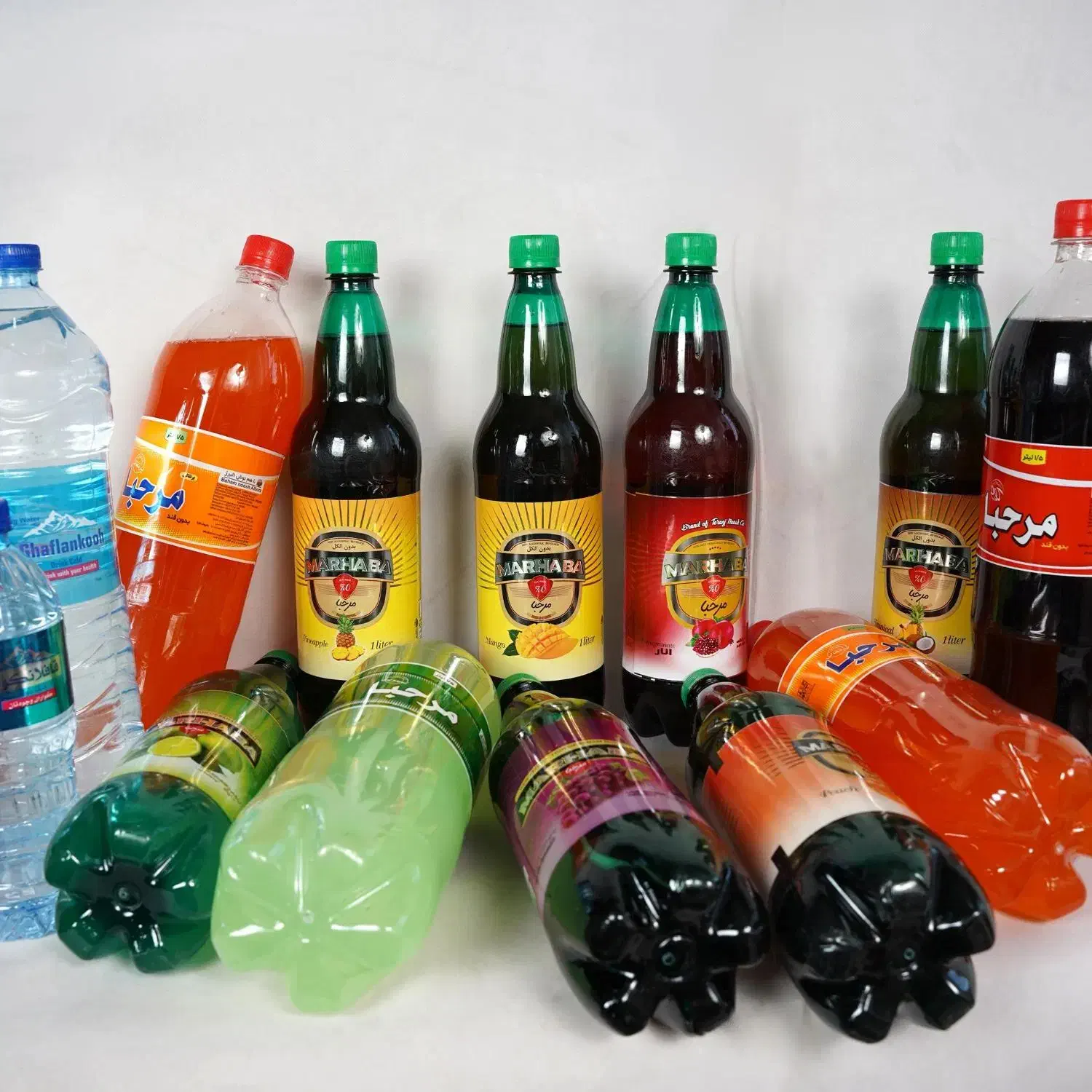 ویزیتور حضوری پخش نوشیدنی  خانم واقا|استخدام بازاریابی و فروش|مشهد, کارمندان دوم|دیوار