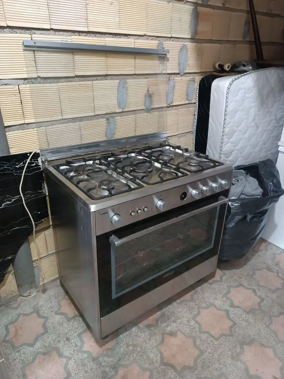 اجاق گاز اسنوا فر دار|اجاق گاز و لوازم برقی پختوپز|صومعهسرا, |دیوار