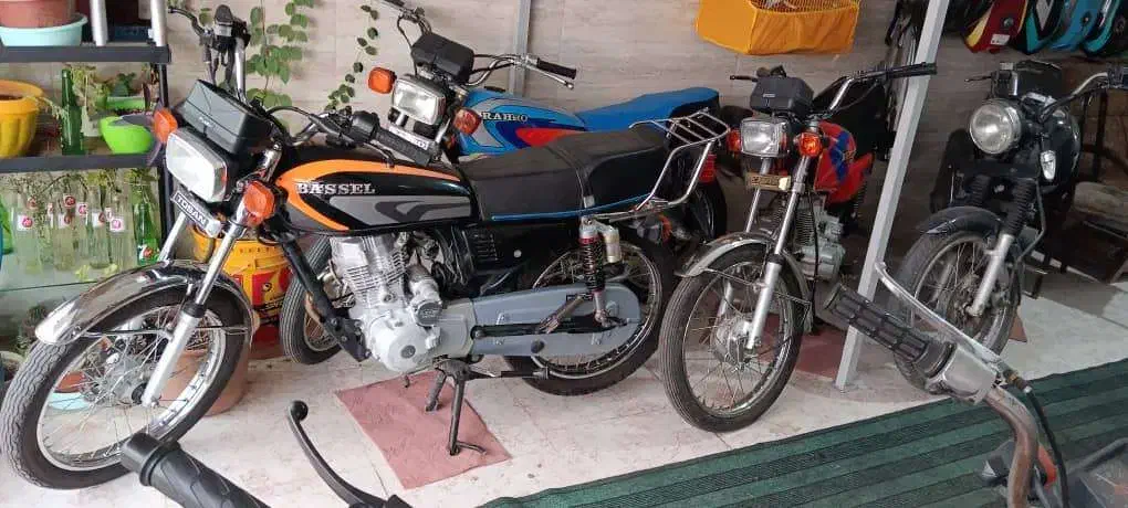 ۱۲۵ مدل ۴۰۲|موتورسیکلت|گرمسار, |دیوار