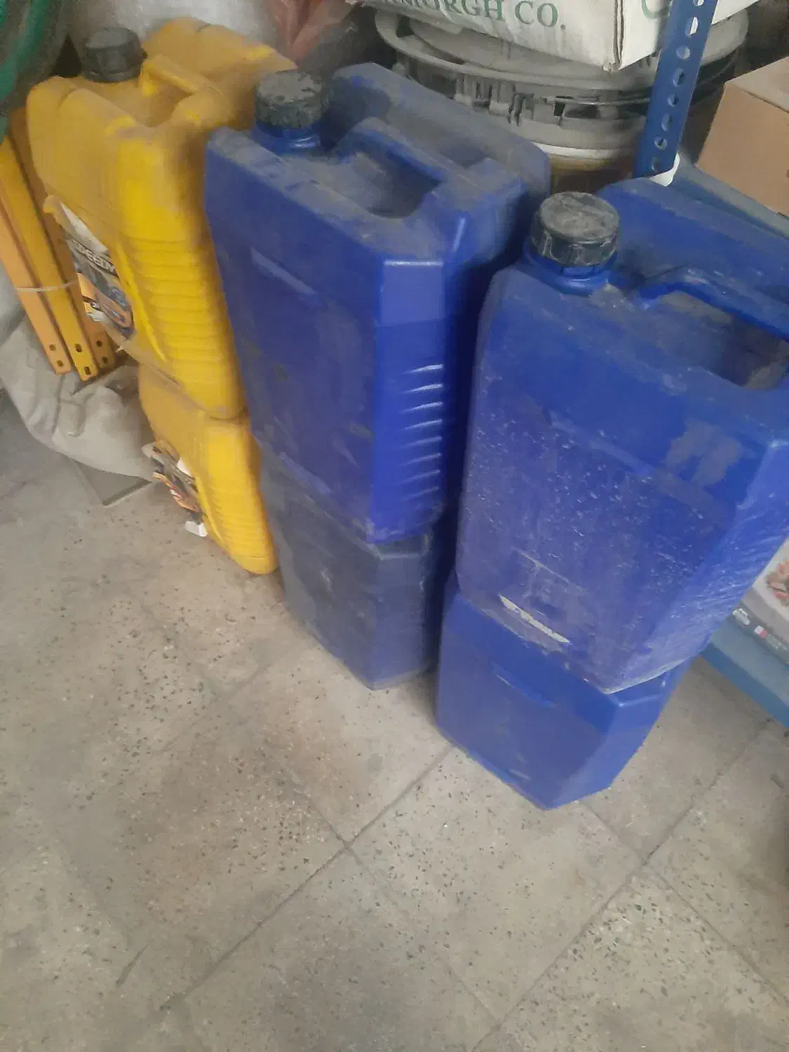 گالن ۲۰ لیتری|قطعات یدکی و لوازم جانبی|اصفهان, شهرک کوثر|دیوار