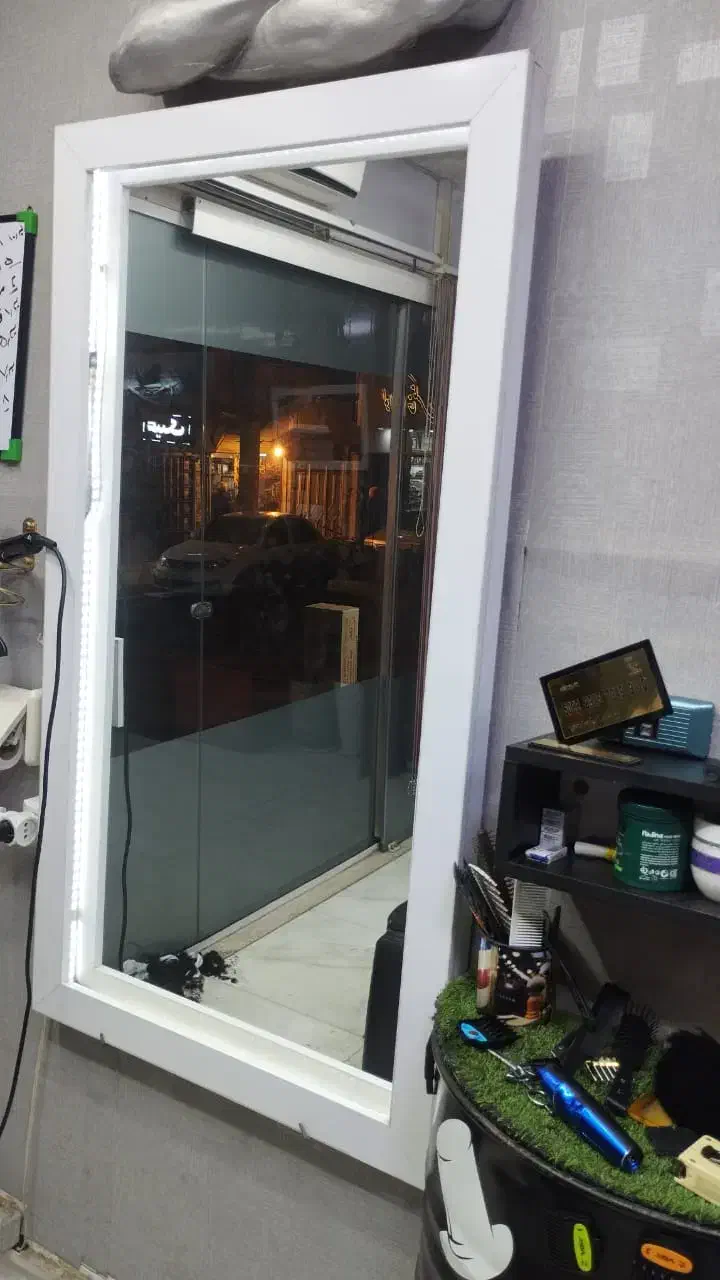 آینه قدی|آینه|چهاردانگه (تهران), |دیوار