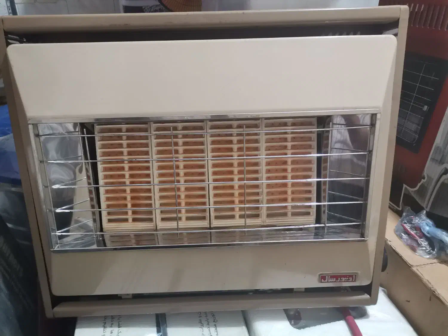 فروش بخاری دیواری در حد نو|بخاری، هیتر، شومینه|شیراز, دست خضر|دیوار