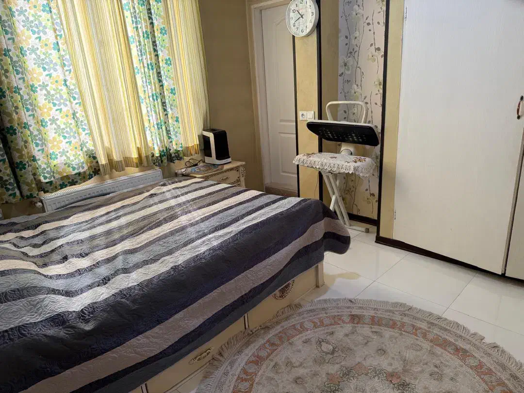 فروش فوری ۹۷ متر، دو طرف نورگیر، آسانسور و انباری|فروش آپارتمان|فردیس, شهرک گلها|دیوار