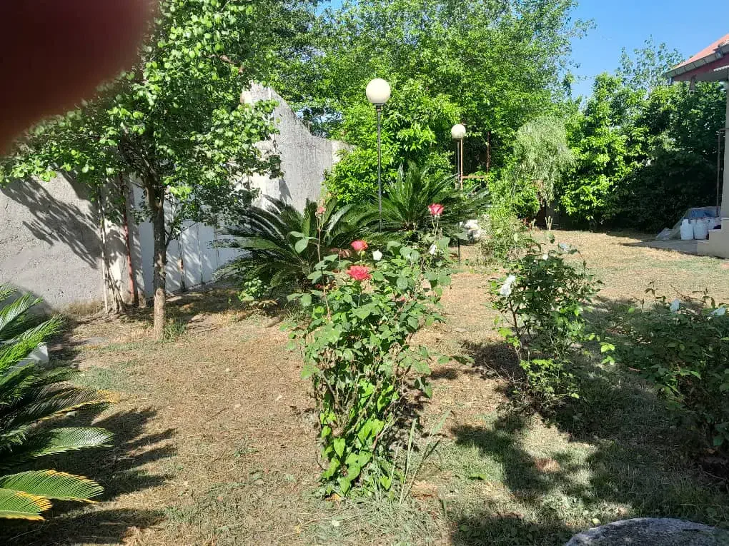 خانه‌ویلایی‌به‌متراژ۱۷۰۰متر|فروش خانه و ویلا|رشت, حومه رشت|دیوار