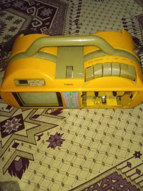 ظبط رادیو تلویزیون عتیقه|کلکسیون اشیاء عتیقه|اهواز, مجاهد|دیوار