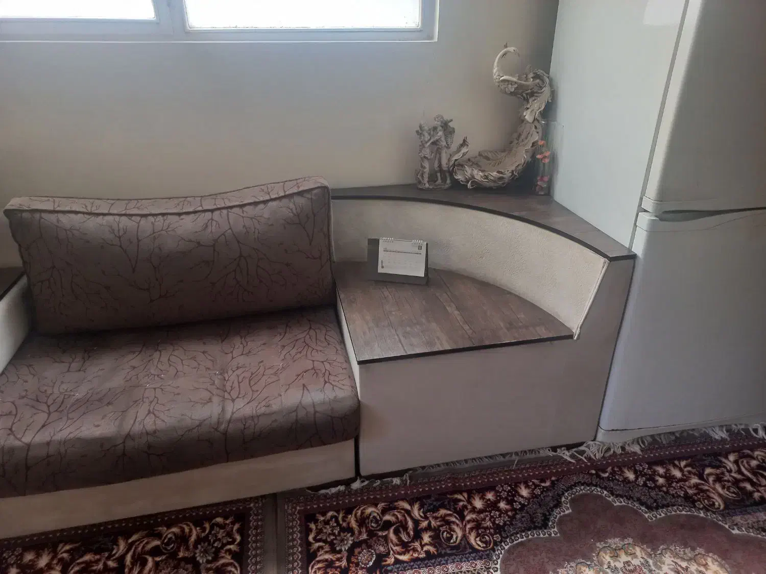 مبل راحتی...|مبلمان خانگی و میز عسلی|همدان, |دیوار