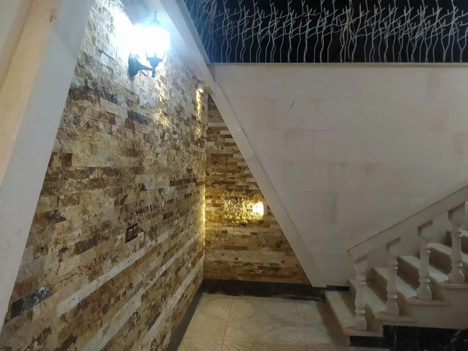 گلبرگ سه خوابه ویلایی نوساز دویست متری|فروش خانه و ویلا|شاهرود, |دیوار