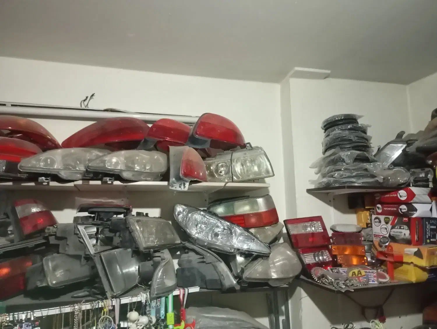 چراغ زنون دزدگیر کمک فنر کوئل|قطعات یدکی و لوازم جانبی|اسلام‌شهر, شهرک لاله|دیوار