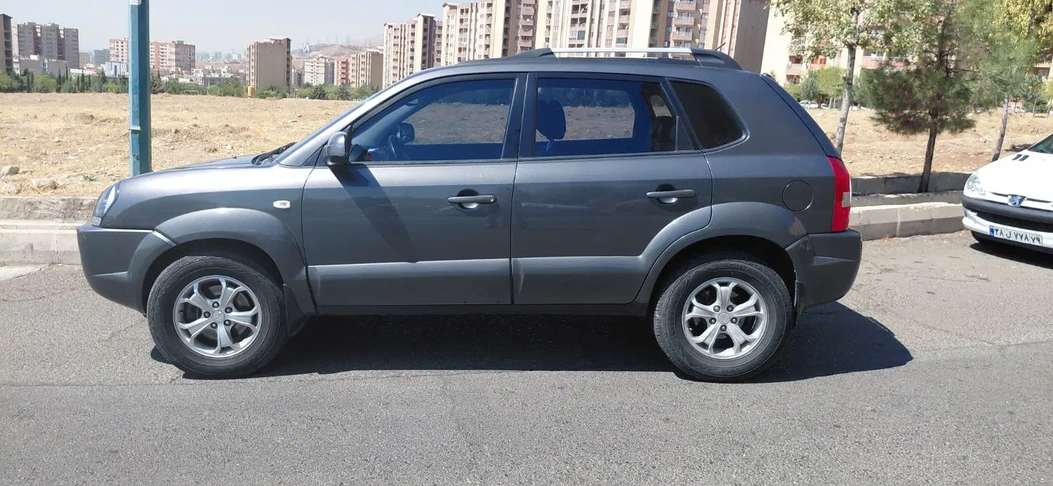 توسان2009. بیرنگ.2700cc|خودرو سواری و وانت|تهران, شهرک شهرداری|دیوار