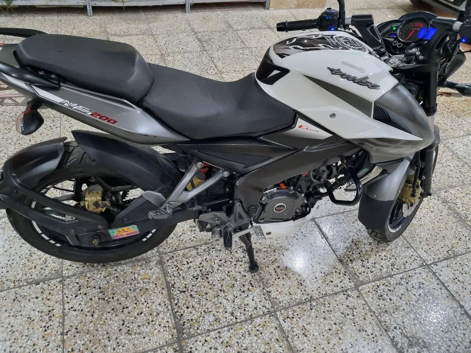 فروش|موتورسیکلت|اسلام‌شهر, مطهری|دیوار