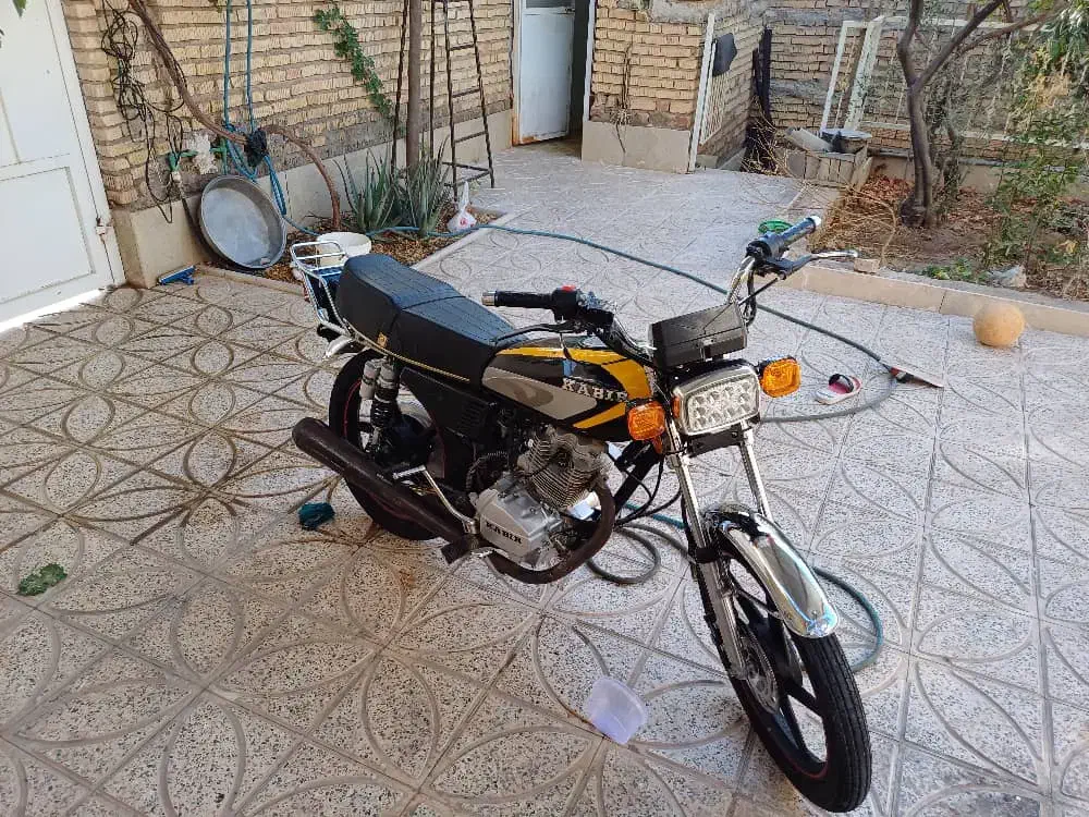 فروش یک عدد موتور سیکلت کبیر مدل 1397|موتورسیکلت|شیراز, عفیفآباد|دیوار