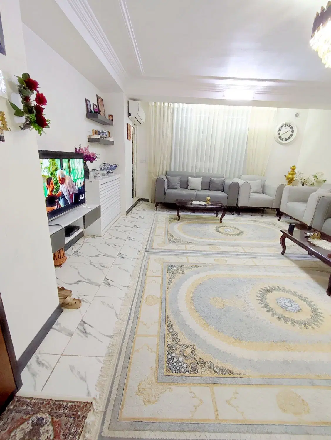 واحد،81متری فوول . با پارکینک اختصاسی.|فروش آپارتمان|صباشهر, |دیوار