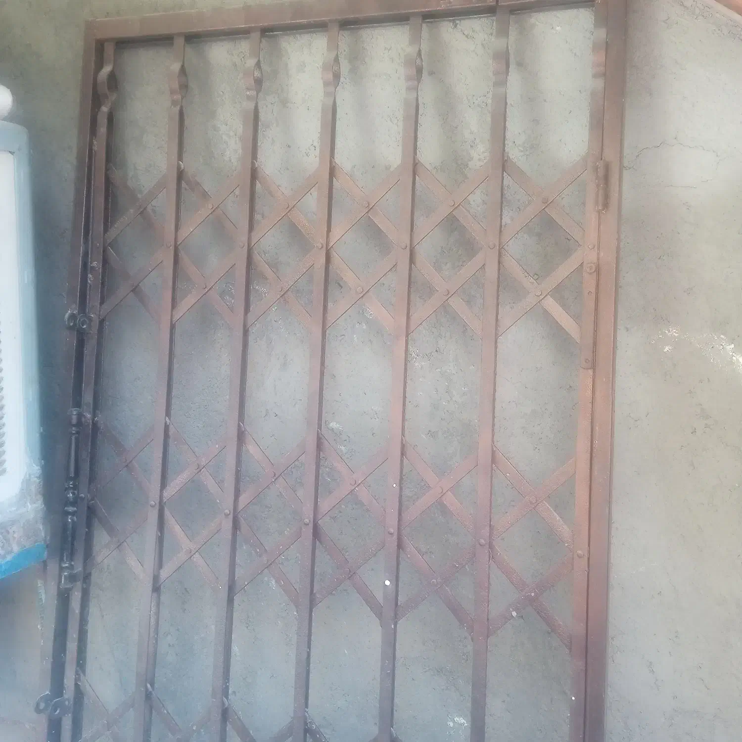 در حفاظ آپارتمانی و ویلای|مصالح و تجهیزات ساختمان|مشهد, گرجی علیا|دیوار