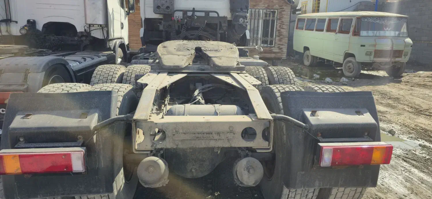 کشنده دانگ فنگ ۲۰۰۷ تمیز و سالم|خودرو سنگین|مشهد, رباط طرق|دیوار