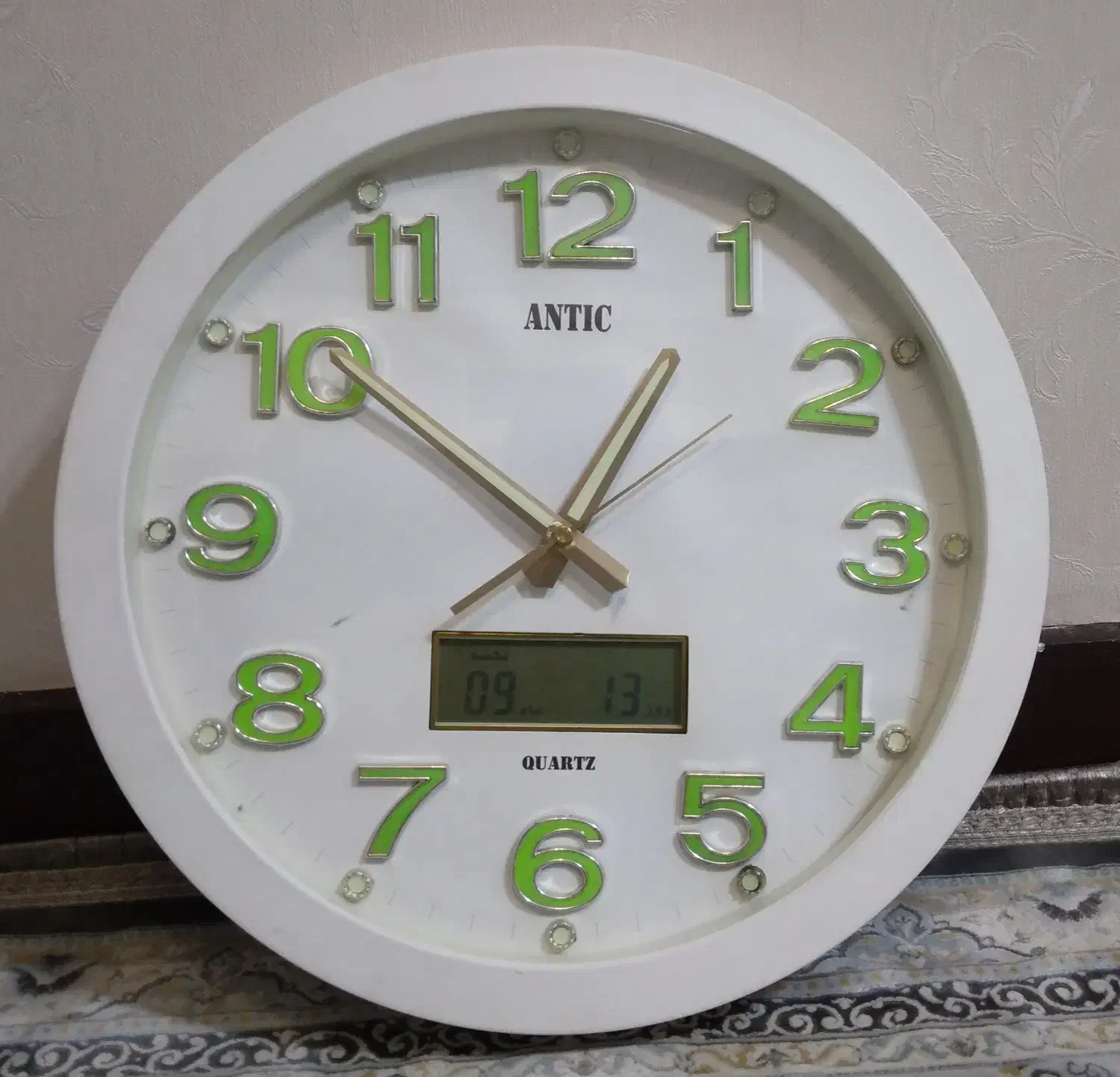 ساعت دیواری تقویم دار|ساعت دیواری و تزئینی|سقز, |دیوار