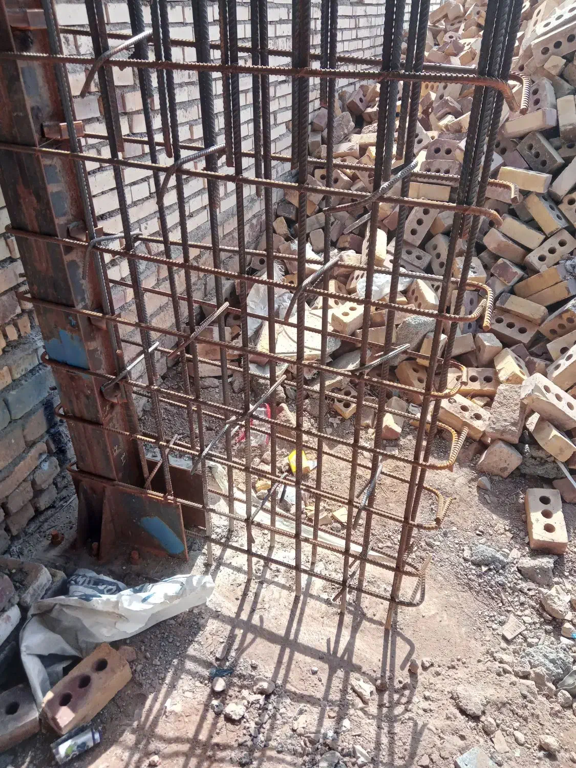 اجرای ارماتور بندی|خدمات پیشه و مهارت|گناباد, |دیوار