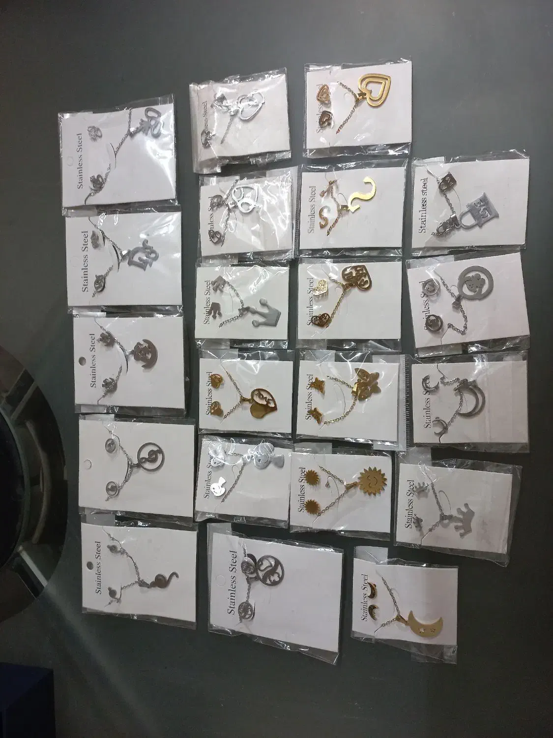 نیم‌ست خاص و ظریف  درخش چشم‌گیرتر از طلا|بدلیجات|پیشوا, |دیوار