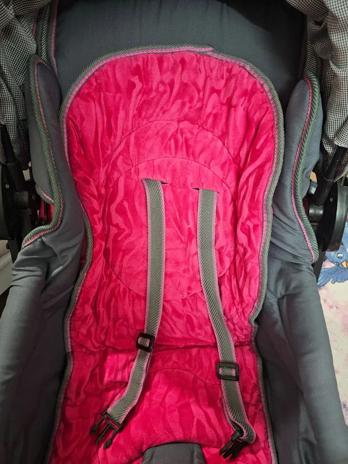 صندلی غذا خوری، کالسکه و کریر|اسباب و اثاث بچه|شهرضا, |دیوار