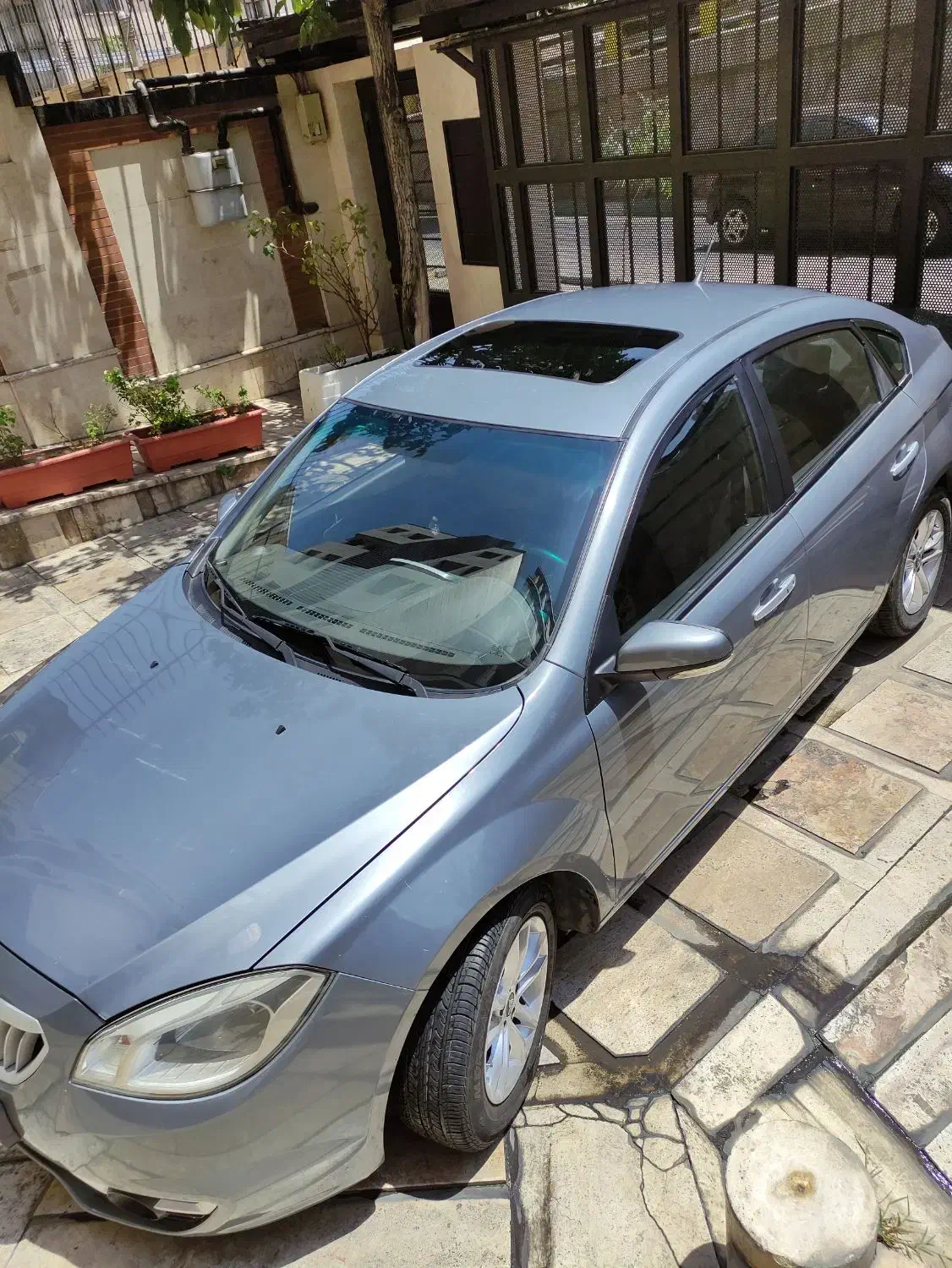 برلیانس h330 اتومات مدل ۹۷ موتور بزرگ ۱۶۵۰|خودرو سواری و وانت|اندیشه, اندیشه فاز ۳|دیوار