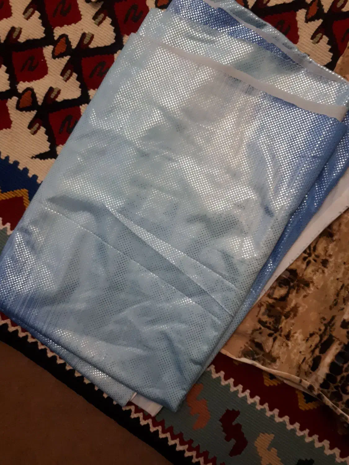 پارچه|لباس|قم, دروازه قلعه|دیوار