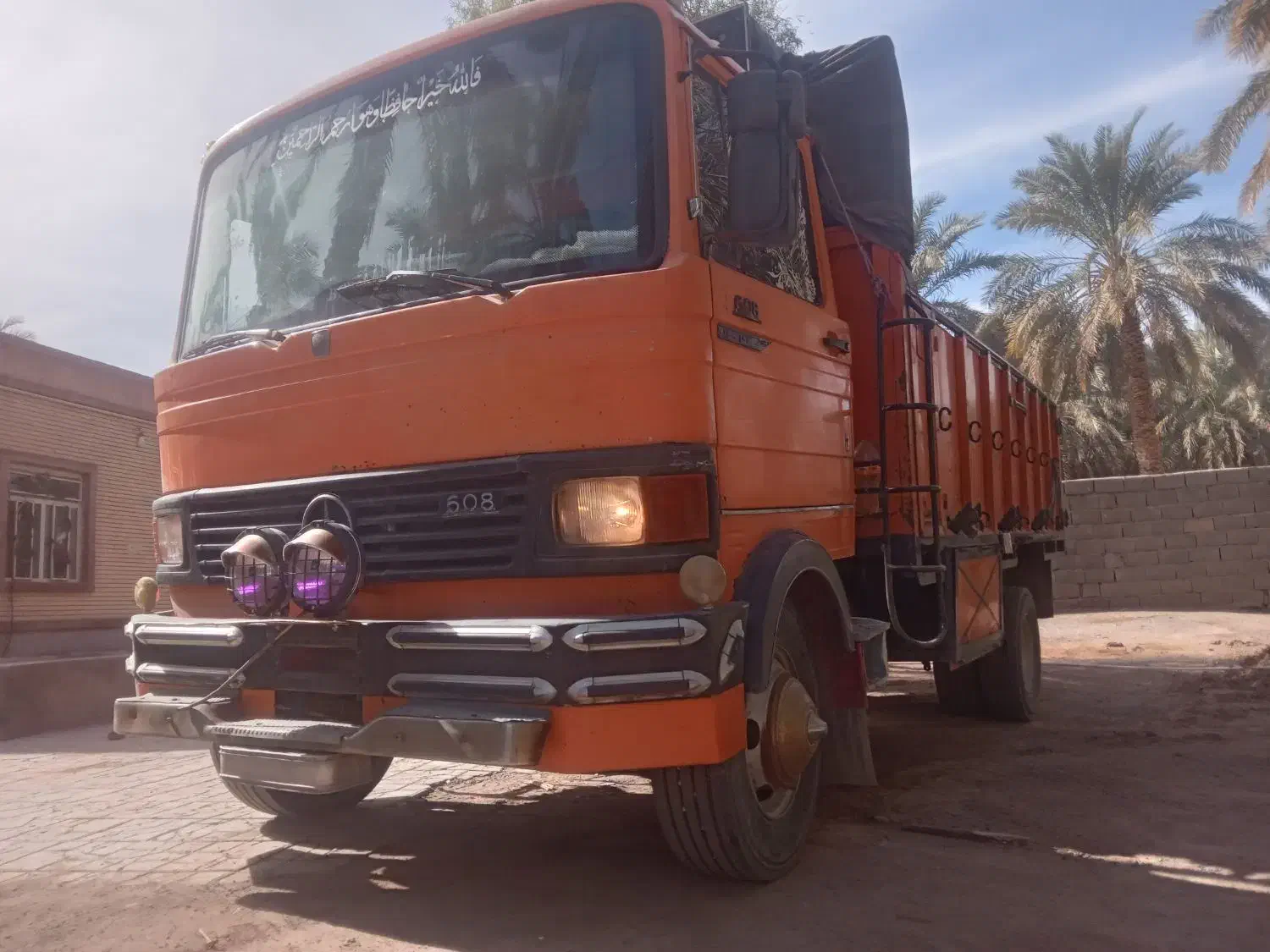 خاور ۶۰۸مدل۸۵|خودرو سنگین|بم, |دیوار