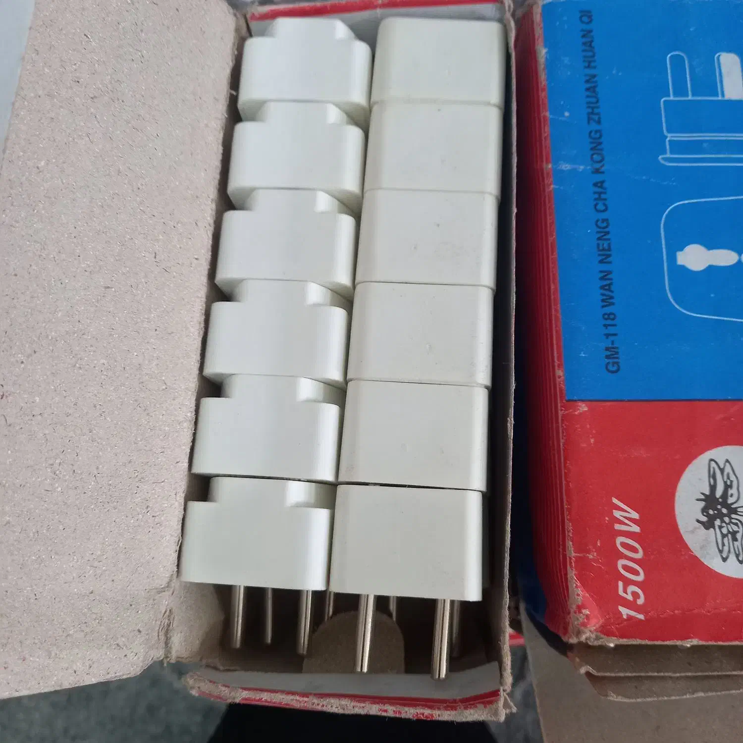 دوشاخه تبدیل ۳به ۲|سایر لوازم برقی|مهاباد (آذربایجان غربی), |دیوار